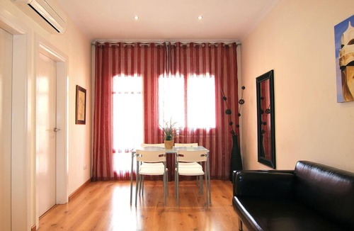 El Camp de l'Arpa del Clot Apartment | CLASSBEDROOM SAGRADA FAMILIA II APARTMENT