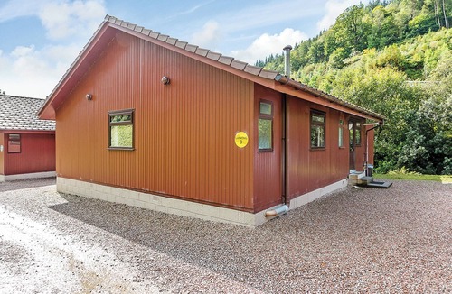 Lochgoilhead Ski Chalet | Classic 3 bed Hot Tub Lodge (Pet)
