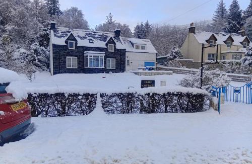 Nostie House | Cliff Cottage