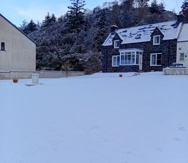 Nostie House | Cliff Cottage
