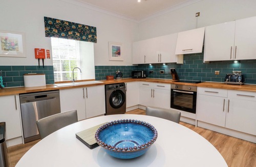 Kirkmichael Cottage | CLOCKTOWER - CULZEAN CASTLE, family friendly in Maybole