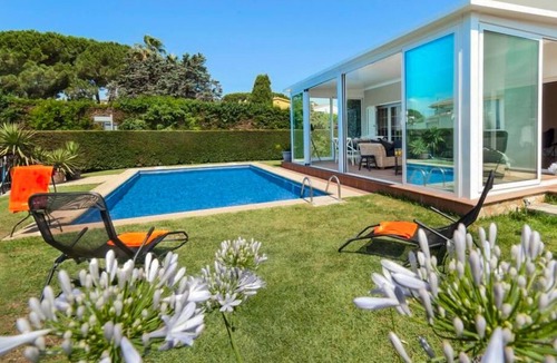 Calonge Villa | Club Villamar - Enjoy the perfect holiday in this precious authentic villa with private pool and .