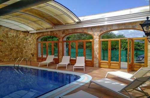 Sant Feliu de Guixols Villa | Club Villamar - Fantastic Villa with covered pool ,jacuzzi in the same pool,wifi and a fantastic .