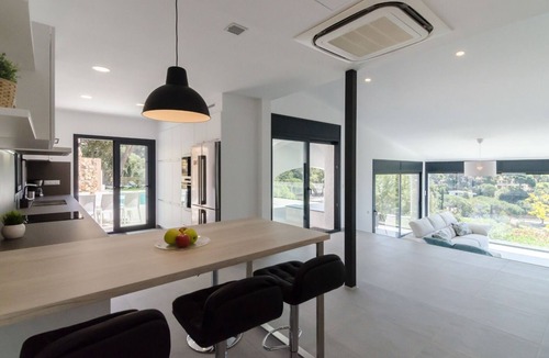Tossa de Mar Villa | Club Villamar - Experience a serene retreat with stunning Mediterranean views at a private villa .