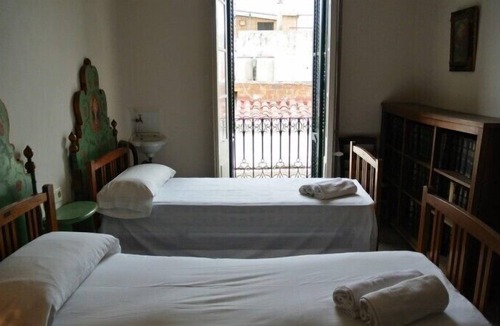 Calella Villa | Club Villamar - Nice villa in the centre from Calella at only 200 metres from the beach