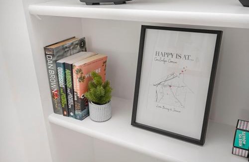 Cowdenbeath Apartment | Coaledge Coorie - A wee find in Fife
