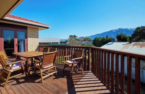 Kaikoura House | Coastal | Spacious | Mountain Views - KK21238