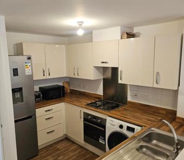 Dartford House | Comfort Doubleroom stay in Dartford with Free Parking