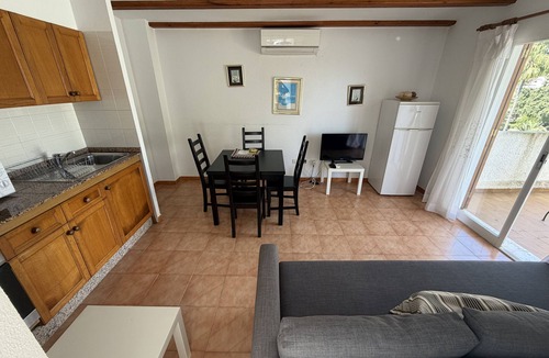 Pedreguer Apartment | Comfortable accommodation located in an ideal area for children