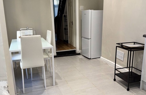 Hull House | comfortable and nice place to stay. feel like home