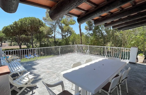 Begur House | Comfortable villa in residential area with garden and swimming pool, HUTG-026897