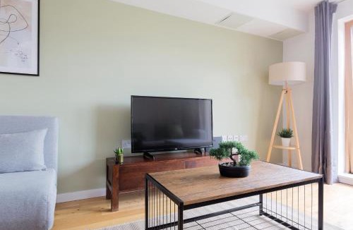 Bow Apartment | Contemporary flat in Bow