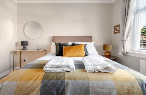 Largs Apartment | Coorie Doon Largs spacious 2bedroom apartment