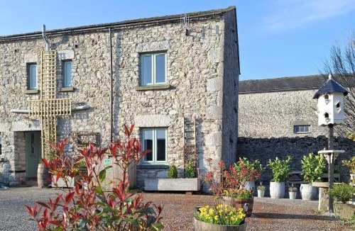 Meathop House | Corner Cottage at Brackenthwaite Farm