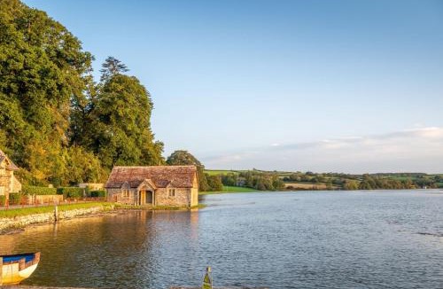 Saltash House | Cornish Castle