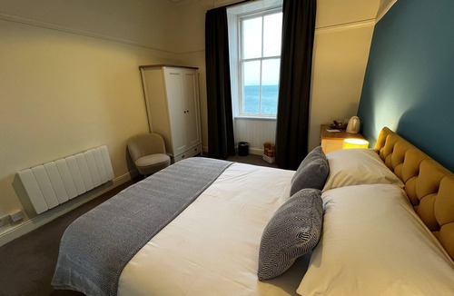 Corrie Hotel | Corrie Hotel