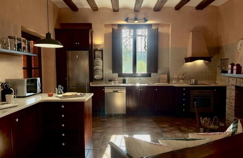 Massanes Villa | Costabravapartment Can Marc with private pool and tennis court