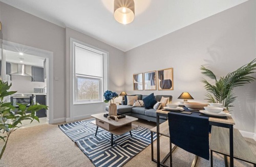 Cambuslang Apartment | Cosy 2 bed apartment in quiet area