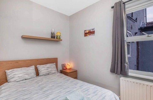 Plaistow South Apartment | Cosy 2 Bedroom Apartment in East London