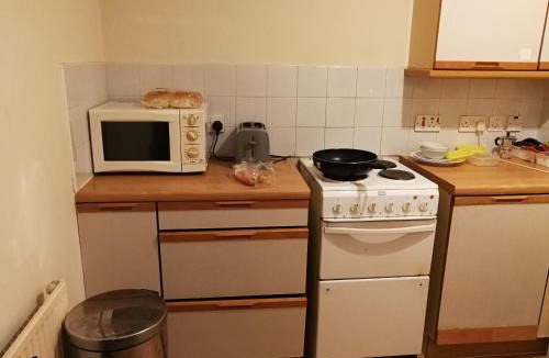 North West Apartment | Cosy 3 Bedroom Full Apartment
