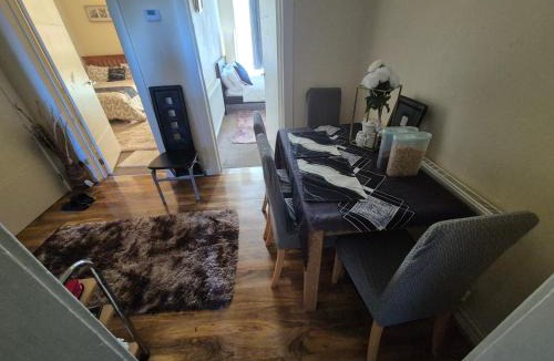 East End Apartment | Cosy and Bright 3-bedroom flat