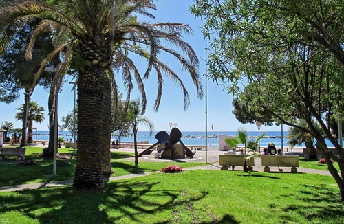 San Bartolomeo al Mare House | Cosy apartment in villa for 4 people with WIFI, terrace, pets allowed and panoramic view