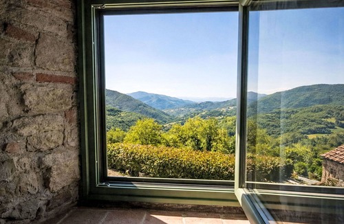Londa Apartment | Cosy apartment for 12 guests with A/C, private pool, WIFI, TV and panoramic view