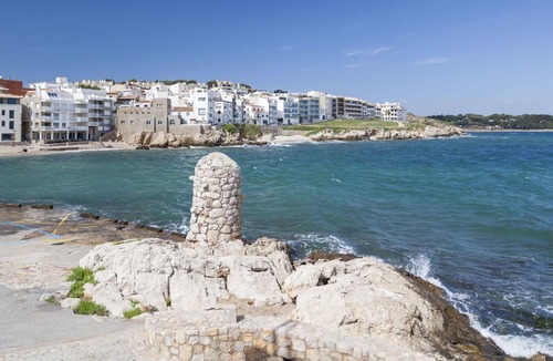 Pedrinya Apartment | Cosy apartment for 4 people with WIFI, TV and terrace