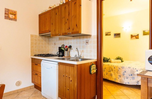 Torrazza Apartment | Cosy apartment for 4 guests with WIFI, A/C, pool and pets allowed