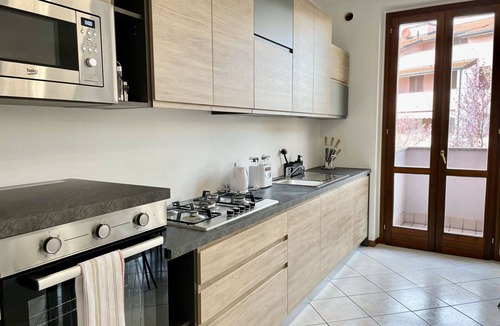 Dervio Apartment | Cosy apartment for 6 people with WIFI, TV, balcony and pets allowed