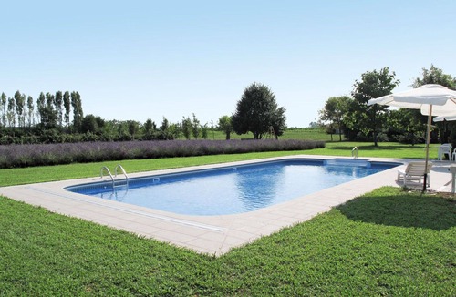 Povoletto House | Cosy apartment in villa for 4 guests with WIFI, pool, A/C, TV and terrace