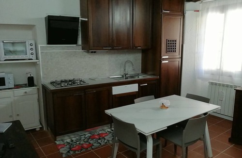 Orta San Giulio Apartment | Cosy apartment for 4 people with WIFI, TV and pets allowed