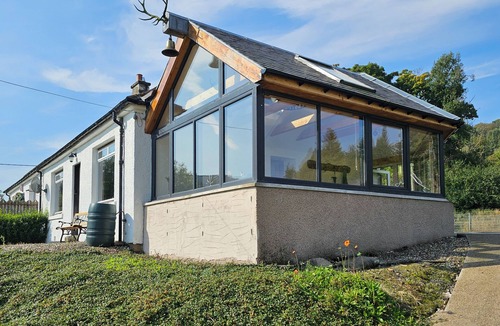 Lochearnhead Cottage | Cosy Cottage close to Munros and Cycle path in Lochearnhead