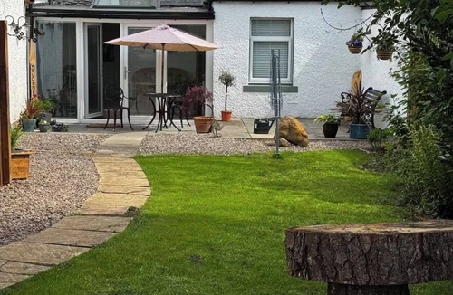 Monkton Cottage | Cosy Cottage