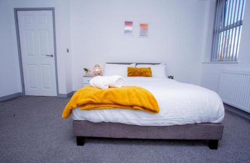 Doncaster House | Cosy Executive City Apartment