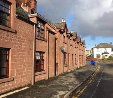 Drymen Apartment | Cosy ground floor apartment on the W Highland Way