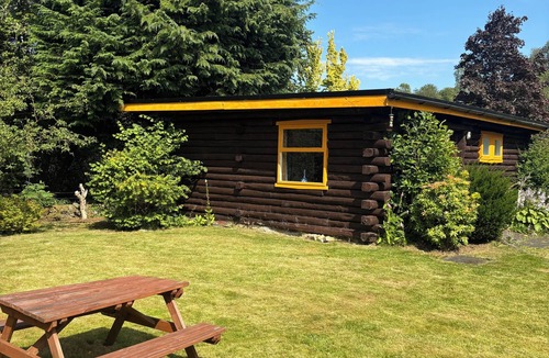 Lochearnhead Cabin | Cosy Log Cabin Near Loch Earn