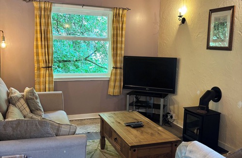 Lochearnhead Cabin | Cosy Log Cabin Near Loch Earn