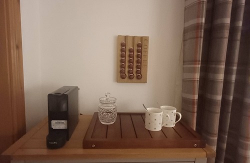 Salen Cottage | Cosy Scottish Highlands Acharacle Cottage, Amazing Views, Village Location