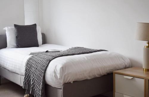 Havering House | Cosy two bedroom in Romford