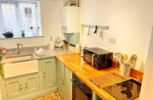 Swindon House | Cotswolds Country Cottage - Boutique & Romantic