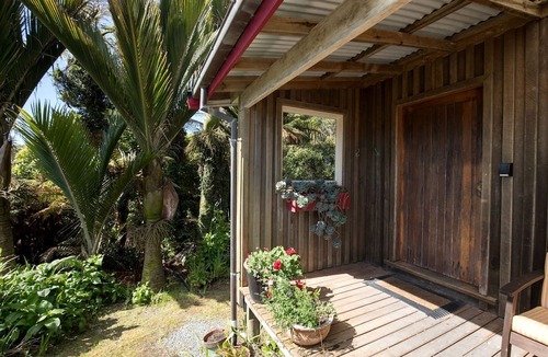 Punakaiki Cabin | Cottage Rental for Couples on West Coast of South Island, New Zealand