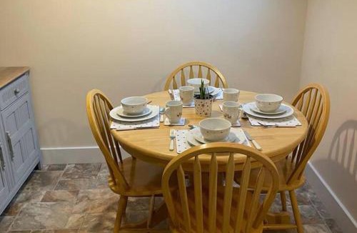 Berwick-upon-Tweed House | Cottage - Sleeps 4 - Pets Ok - Parking - Garden