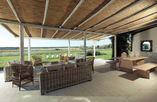 Capalbio House | Cottage with views of Lake Burano