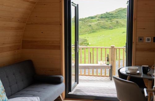 Balvicar Apartment | Countryside Farm Pod on Isle of Seil - B