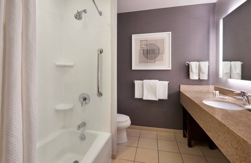 Township of Woolwich Hotel | Courtyard by Marriott Waterloo St. Jacobs