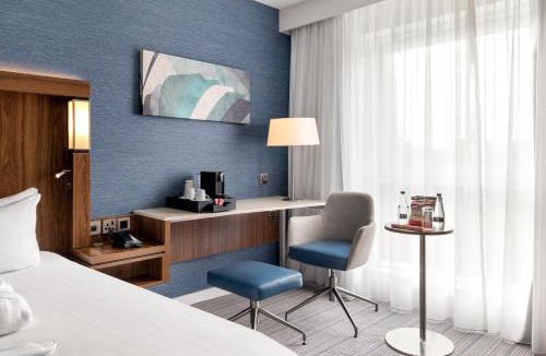 Paisley Hotel | Courtyard by Marriott Glasgow Airport