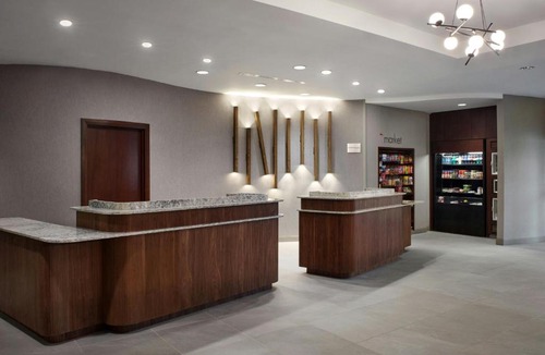 Hamilton Hotel | Courtyard by Marriott Hamilton