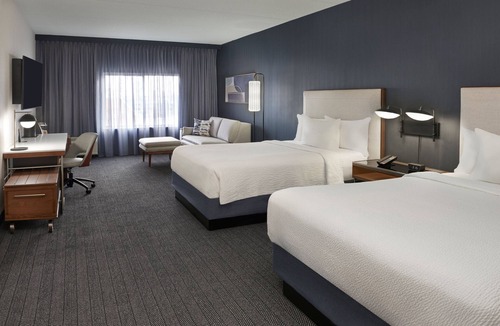 Thornhill Hotel | Courtyard by Marriott Toronto Markham