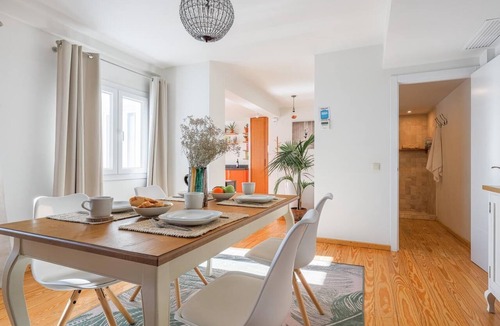 San Gil Apartment | COZY 1BR APT RECENTLY RENOVATED IN CITY CENTRE